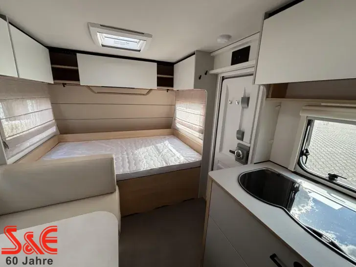 Fahrzeugbild LMC Style 490 K #10