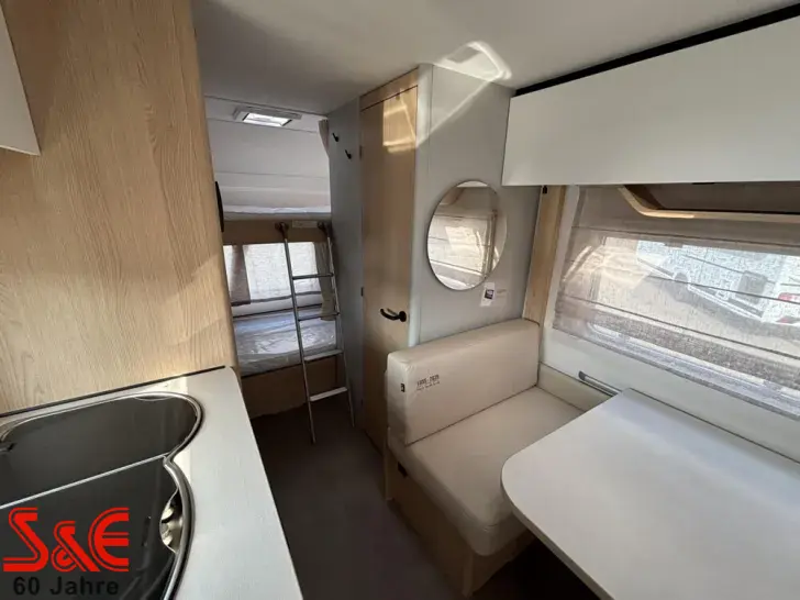 Fahrzeugbild LMC Style 490 K #11
