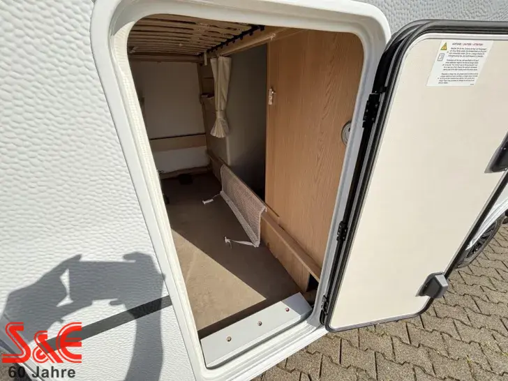 Fahrzeugbild LMC Style 490 K #20