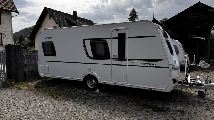 Fahrzeugbild Dethleffs Nomad 490 BLF gut gepflegt #1