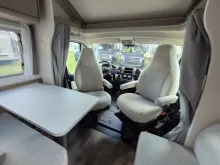 Fahrzeugbild Carado T328 *Bettumbau*Hubbett*Automatik* #17