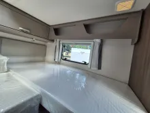 Fahrzeugbild Carado T328 *Bettumbau*Hubbett*Automatik* #28