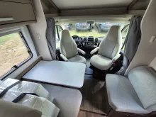 Fahrzeugbild Carado T328 *Bettumbau*Hubbett*Automatik* #35