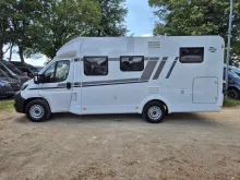 Fahrzeugbild Carado T328 *Bettumbau*Hubbett*Automatik* #41