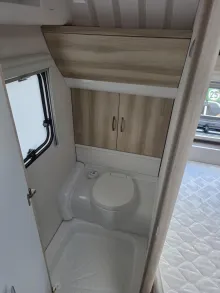 Fahrzeugbild Hobby De Luxe 540 KMFe *Mietwagen 2026* #7