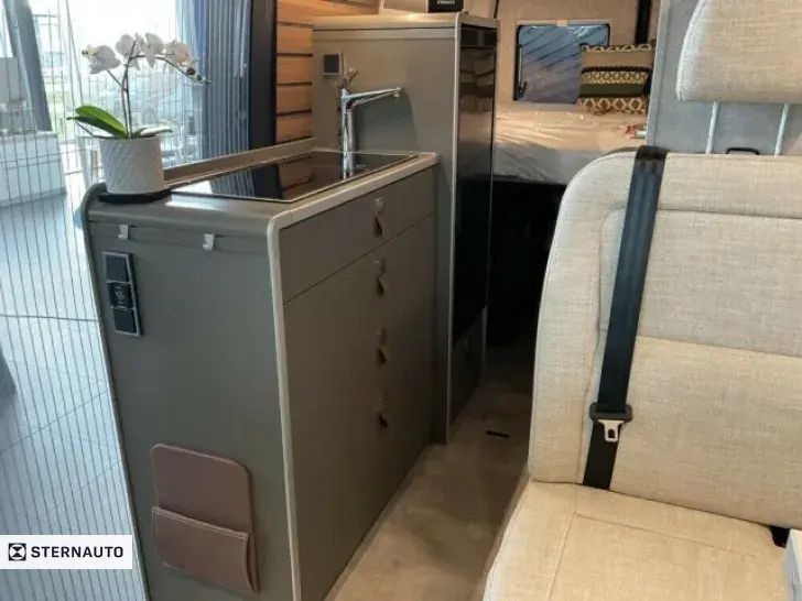 Fahrzeugbild Hymer Grand Canyon CrossOver Allrad, AHK, Truma Diesel #8