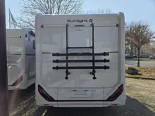 Fahrzeugbild Sunlight Ford T 670 S #6