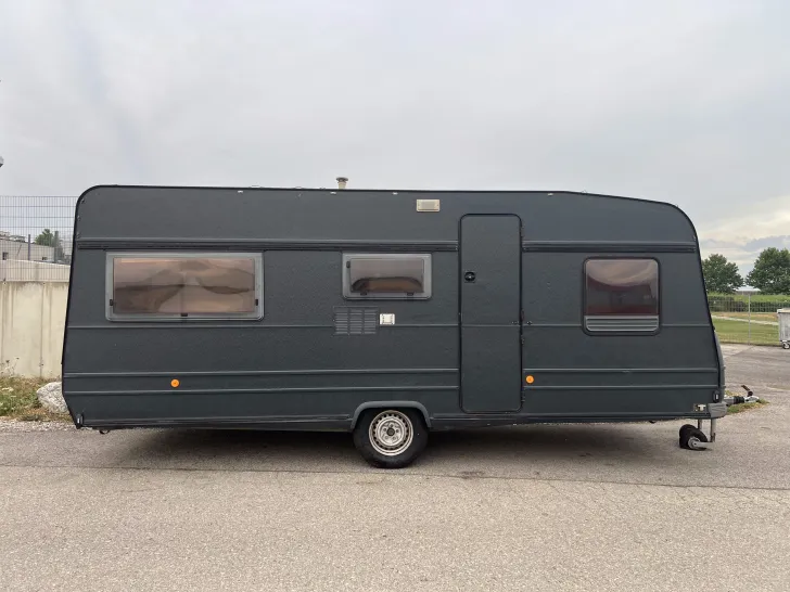 Fahrzeugbild Bürstner Lux 510 TN #1