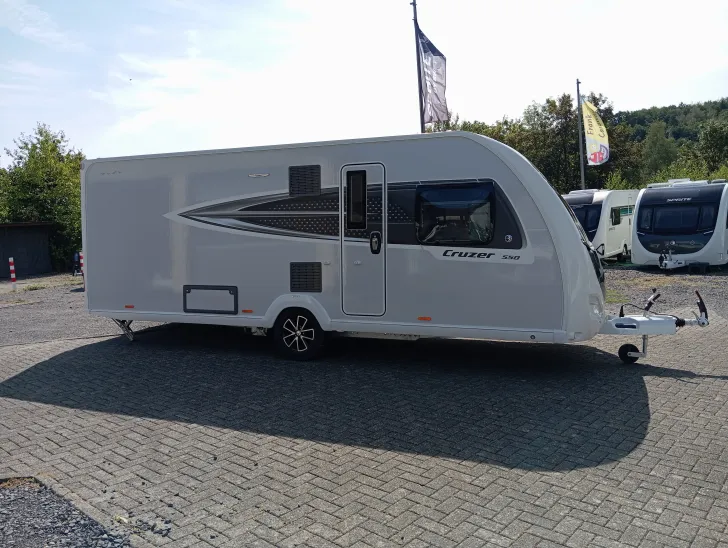 Fahrzeugbild SWIFT Sprite Cruzer 550 Heckbad sep Dusche #1
