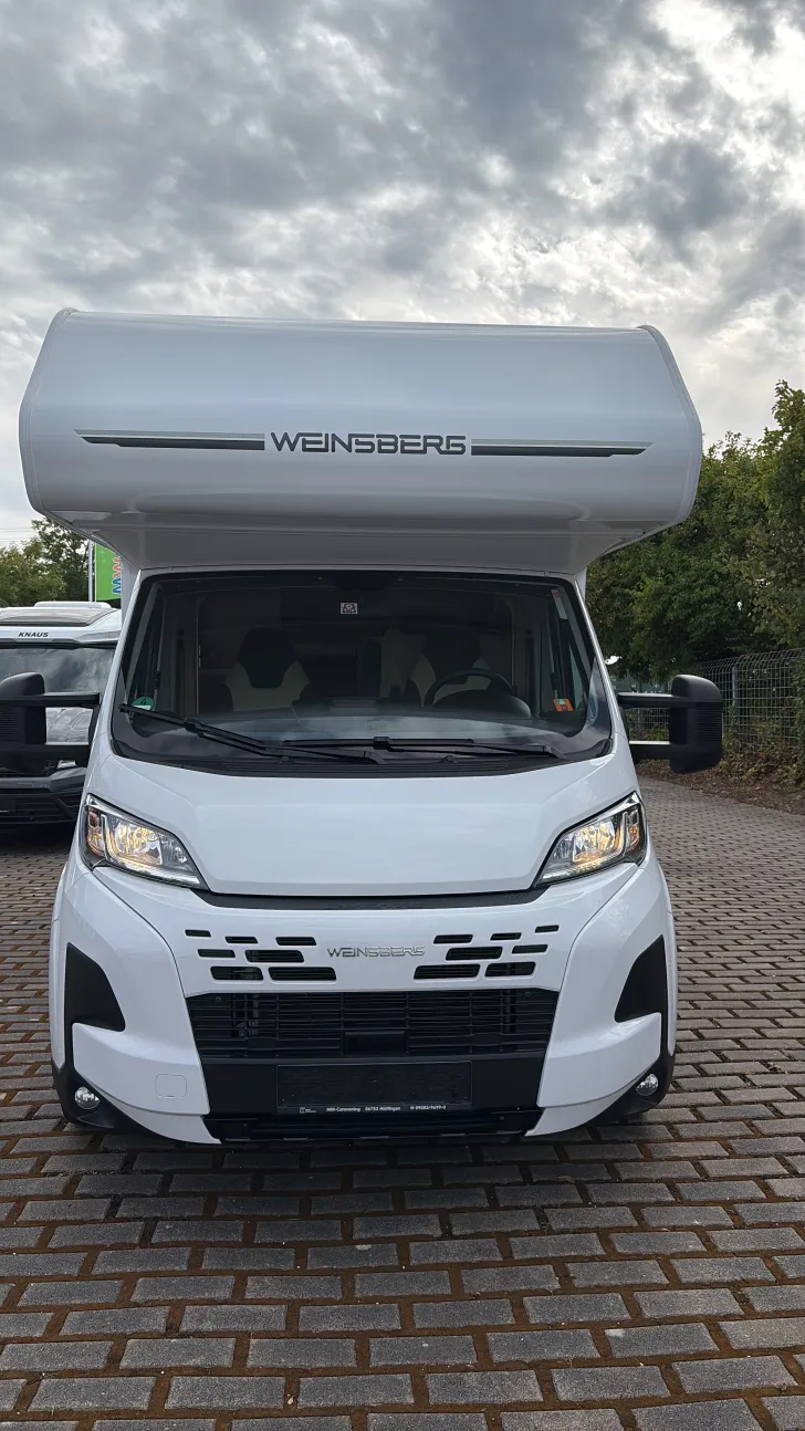 Frontal Vorne Weinsberg CaraHome 650 DG Sofort verfügbar