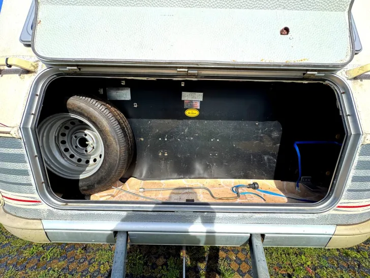 Fahrzeugbild LMC Luxus Favorit 450 BASTLERFAHRZEUG #14