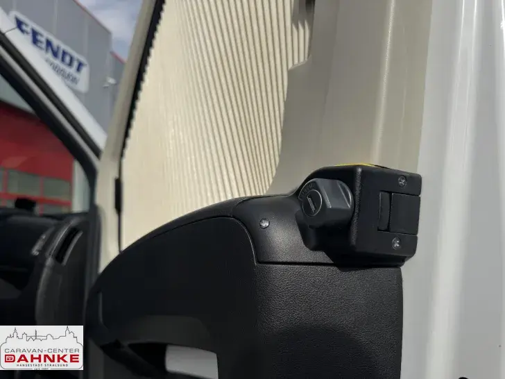 Fahrzeugbild Clever Maxi Van 640 Luftfederung*Soft-Close #6