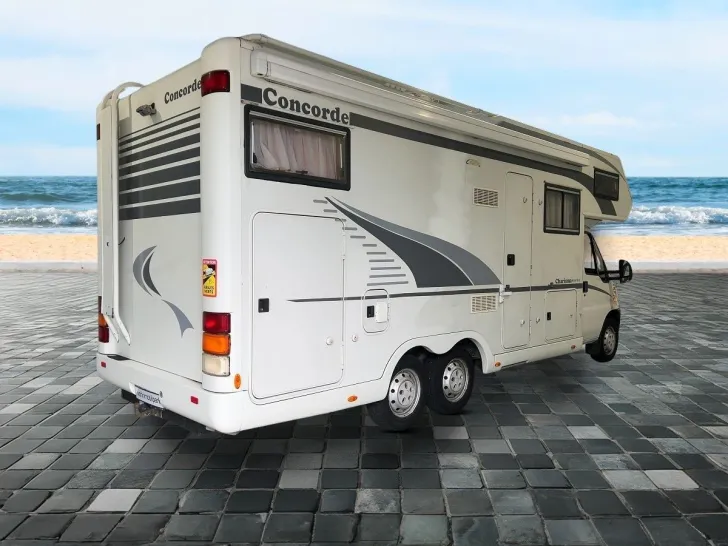 Fahrzeugbild Concorde Charisma A 770 G / Einzelbetten / Garage #4