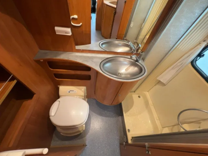 Fahrzeugbild Dethleffs Globetrotter Advantage Elegange/5 Schlafpl. #14