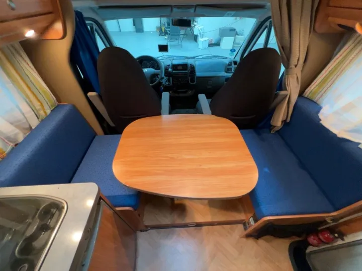 Fahrzeugbild Bürstner Marano t 580 Aut./Festbett/Markise/SAT/Solar #7
