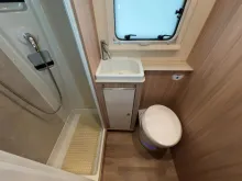 Fahrzeugbild Ahorn Camp Camp 690 P/1.Hand/Einzelbetten/Garage/Solar/Klim #14