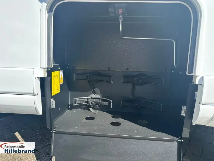 Fahrzeugbild Pilote Pacific P740FGJ Evidence Dieselh.,Hubbett #6