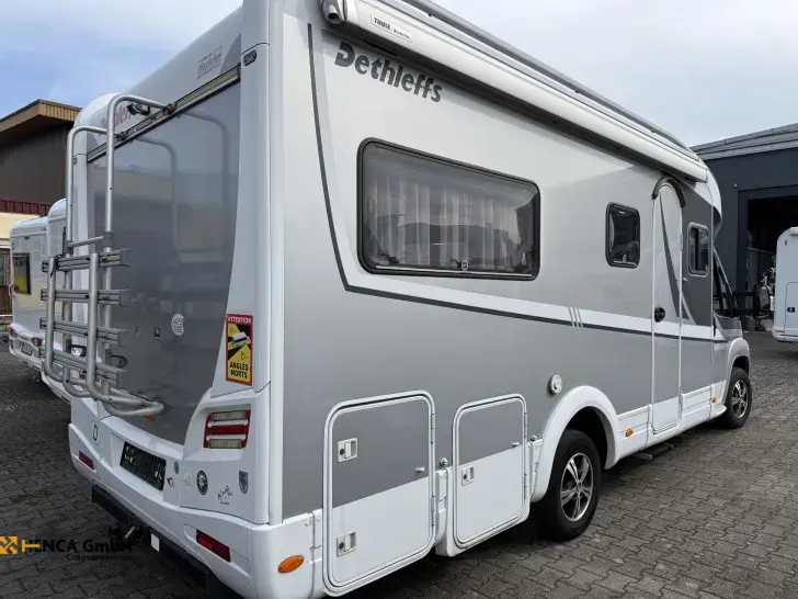 Fahrzeugbild Dehler T 6700 Eighty #2