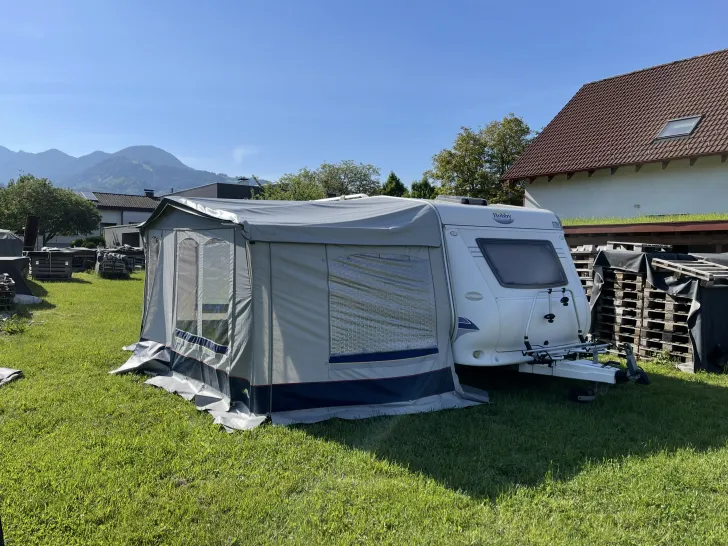 Fahrzeugbild Hobby De Luxe Stand immer unter Dach, inkl. #1