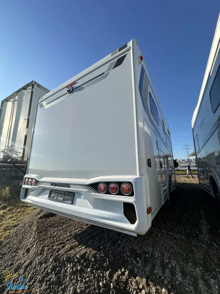 Fahrzeugbild Weinsberg CaraSuite 650 MEG 1097 - 517, Automatik #4