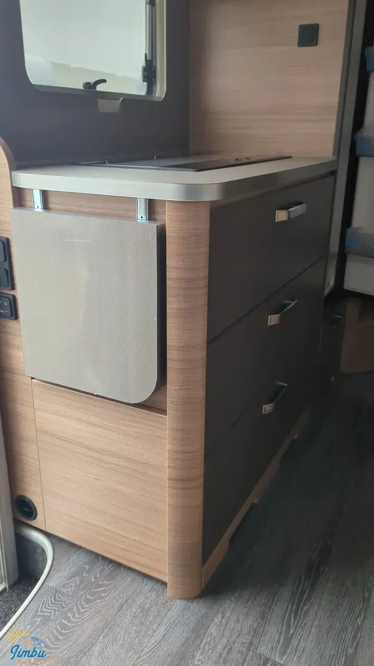 Fahrzeugbild Weinsberg CaraSuite 650 MEG 1097 - 517, Automatik #10
