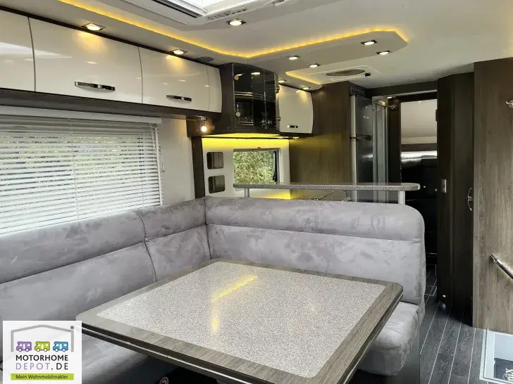 Fahrzeugbild Phoenix MaXi-Alkoven Iveco 7900 QRSL #5