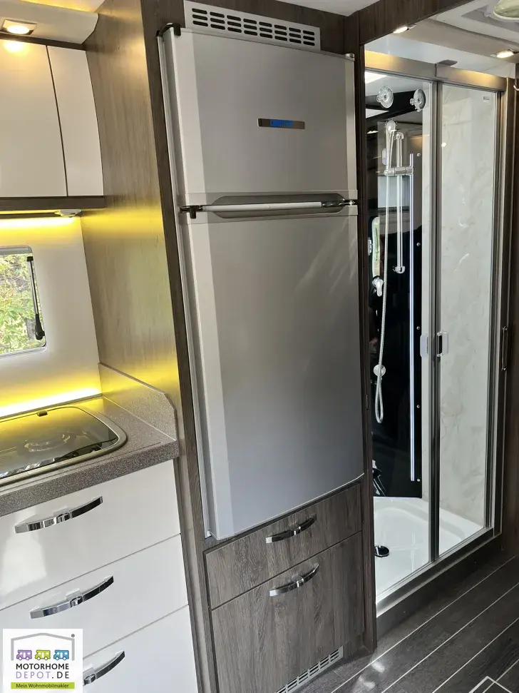 Fahrzeugbild Phoenix MaXi-Alkoven Iveco 7900 QRSL #10