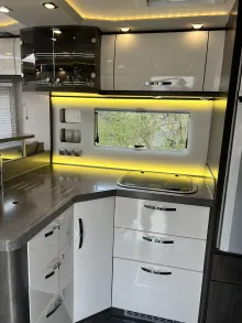 Fahrzeugbild Phoenix MaXi-Alkoven Iveco 7900 QRSL #11