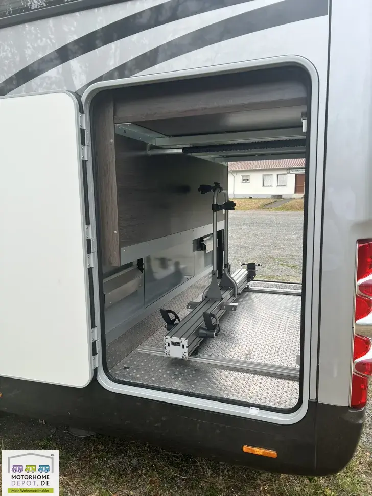 Fahrzeugbild Phoenix MaXi-Alkoven Iveco 7900 QRSL #48