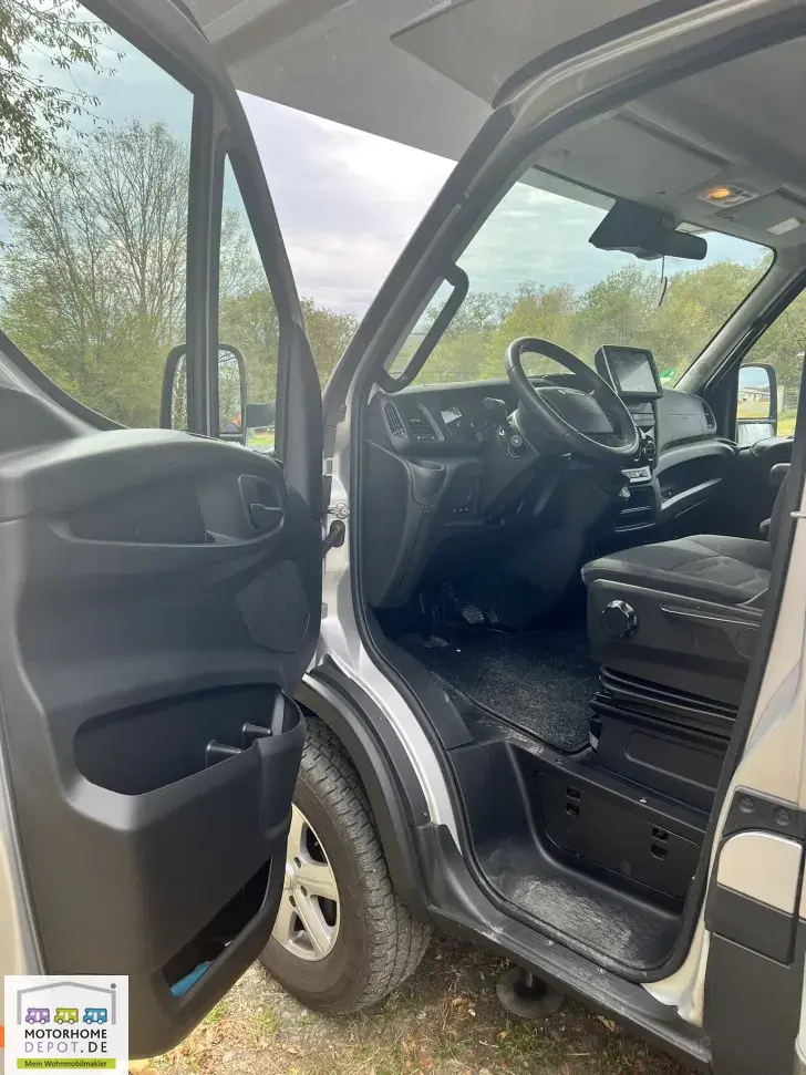 Fahrzeugbild Phoenix MaXi-Alkoven Iveco 7900 QRSL #64