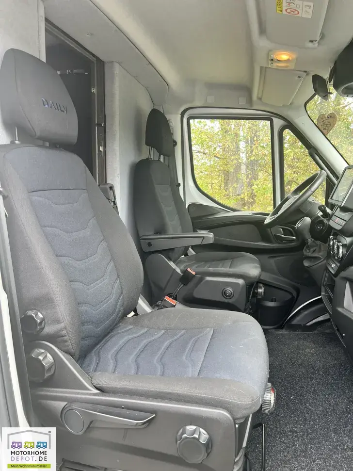 Fahrzeugbild Phoenix MaXi-Alkoven Iveco 7900 QRSL #68