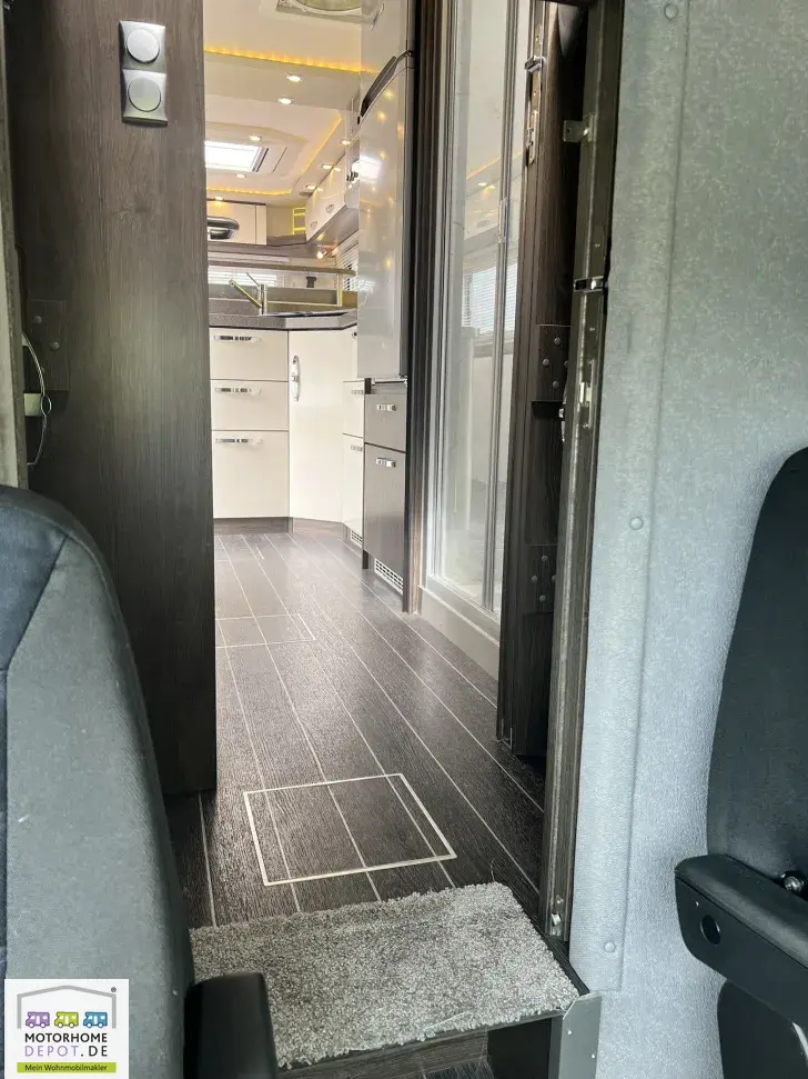 Fahrzeugbild Phoenix MaXi-Alkoven Iveco 7900 QRSL #73