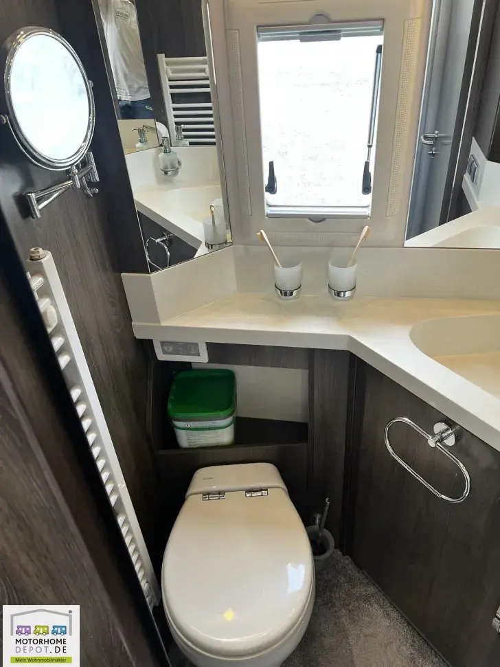 Fahrzeugbild Phoenix MaXi-Alkoven Iveco 7900 QRSL #88