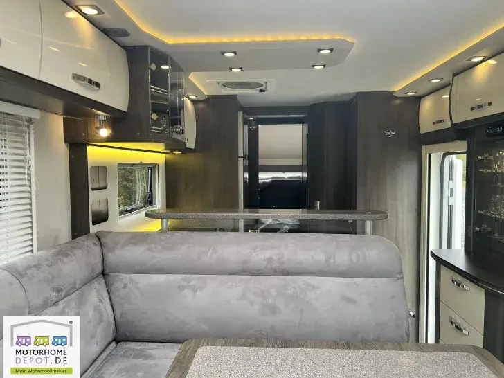 Fahrzeugbild Phoenix MaXi-Alkoven Iveco 7900 QRSL #114