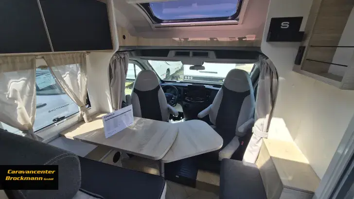 Fahrzeugbild Chausson S-Teilintegrierte S697 Sport Line Modell 2026, UVP77785Euro #12