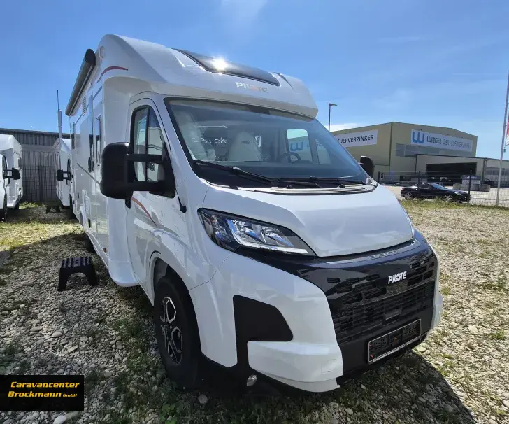 Fahrzeugbild Pilote Pacific P720FGJ Selection Spring Edition UVP81190Euro #1