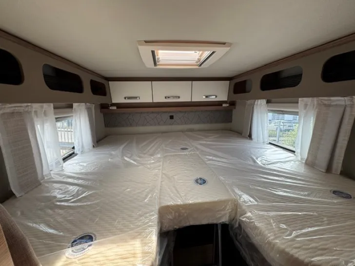 Fahrzeugbild Weinsberg CaraCompact EDITION PEPPER 600 MEG ZVP 67.817,-€ #7