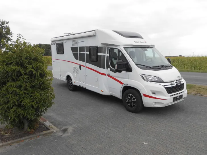 Fahrzeugbild Sunlight T 69LC #1