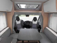 Fahrzeugbild Sunlight T 69LC #9