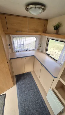 Fahrzeugbild Caravelair Antares 390 Luxe 900kg*Luftvorzelt*Fahrradtr.++ #11