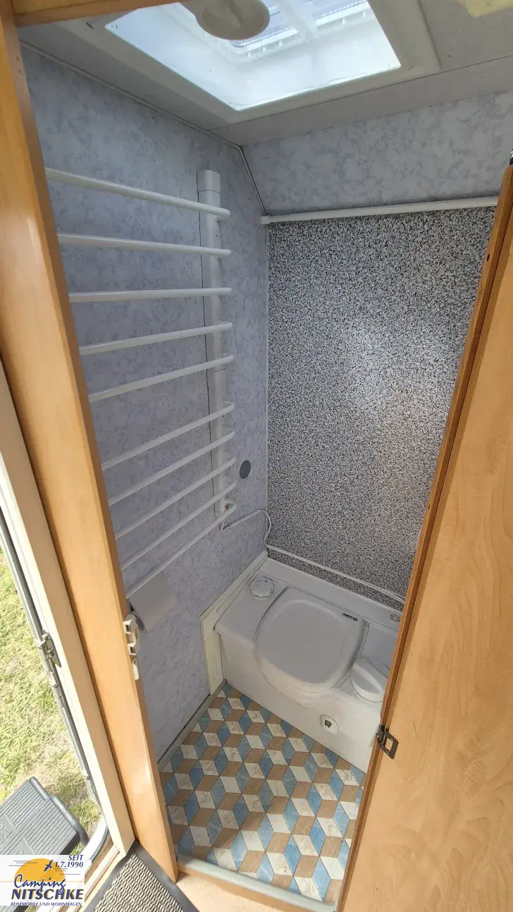 Fahrzeugbild Caravelair Antares 390 Luxe 900kg*Luftvorzelt*Fahrradtr.++ #12
