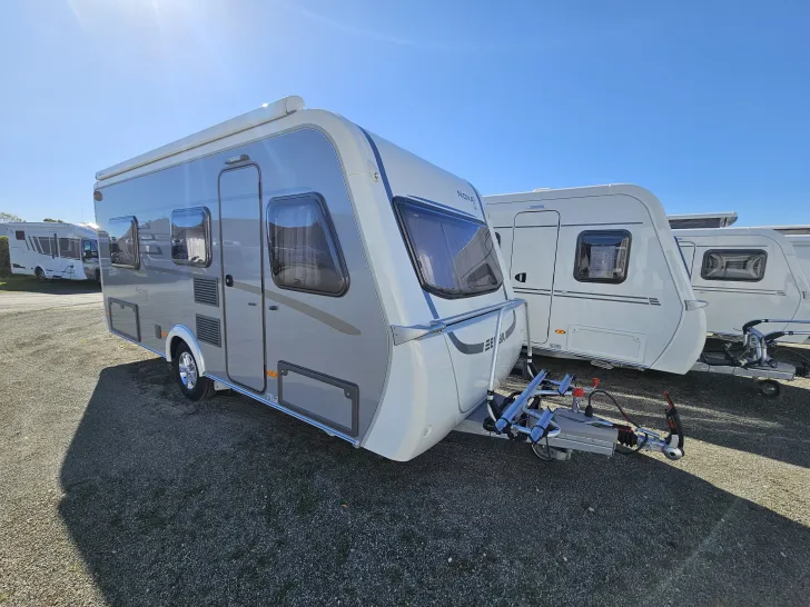 Fahrzeugbild Hymer Eriba Nova Light 442 UVP 46.000,- Topausstattung ! #3