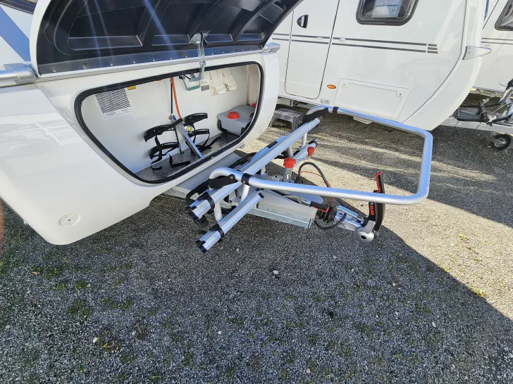 Fahrzeugbild Hymer Eriba Nova Light 442 UVP 46.000,- Topausstattung ! #7