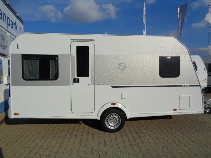 Fahrzeugbild Knaus Sport 450 FU Mod 2027 Klimaanlage Dach #1