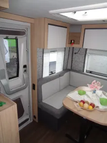 Fahrzeugbild Knaus Sport 450 FU Mod 2027 Klimaanlage Dach #11