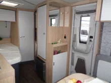 Fahrzeugbild Knaus Sport 450 FU Mod 2027 Klimaanlage Dach #13