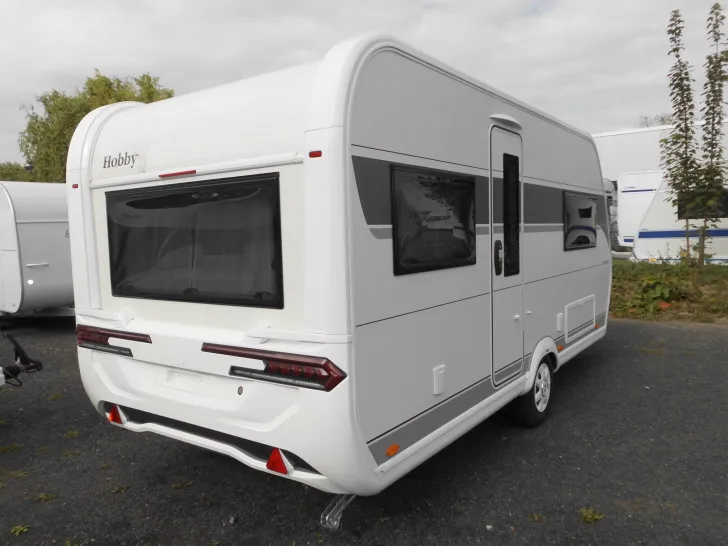 Fahrzeugbild Hobby De Luxe 460 UFe UVP 28.581 € – jetzt 25.550 € #4
