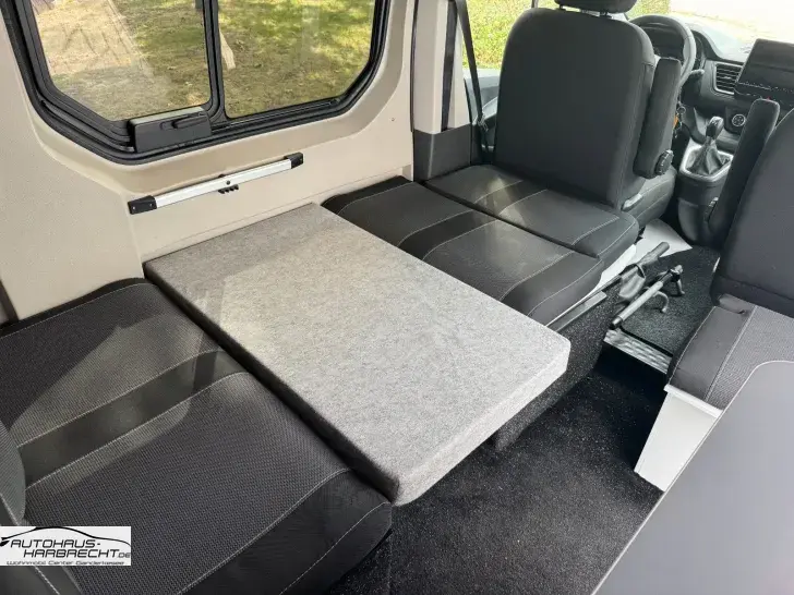 Fahrzeugbild Ahorn Camp Big City-Autom-Aufstelldach-WC-Standhzg #31