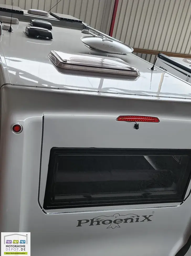 Fahrzeugbild Phoenix MaXi-Alkoven Iveco 7900 QRSL 7,2 t - Hubstützen - Luftf. HA #129