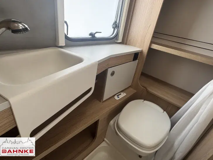 Fahrzeugbild Dethleffs Aeoro 490 QSK #10